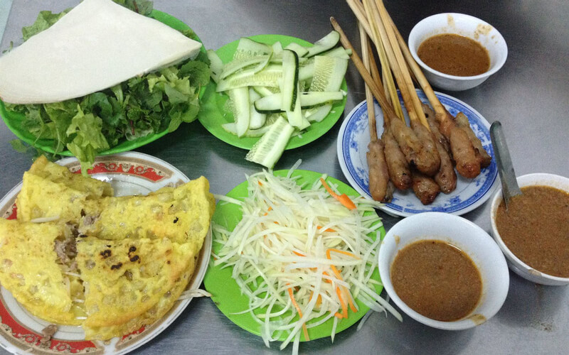 Ăn gì ở Đà Nẵng: Bánh xèo, nem lụi