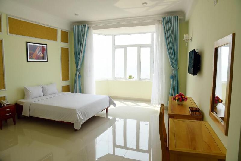 Khách sạn Ly Kỳ 2