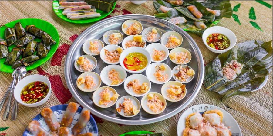 Món ăn vặt ở Huế: Các loại bánh Huế