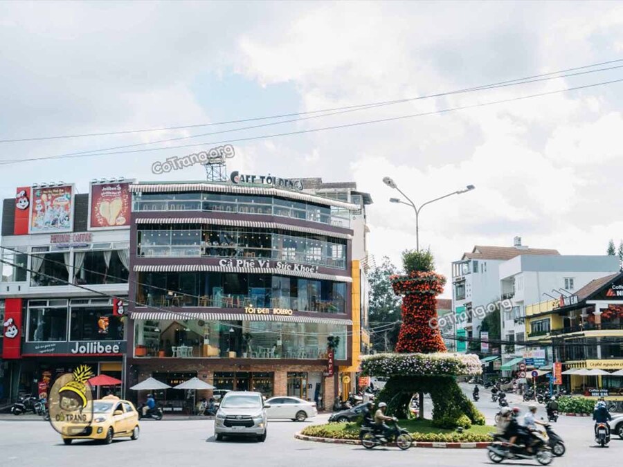 Cafe Tỏi Đen Đà Lạt
