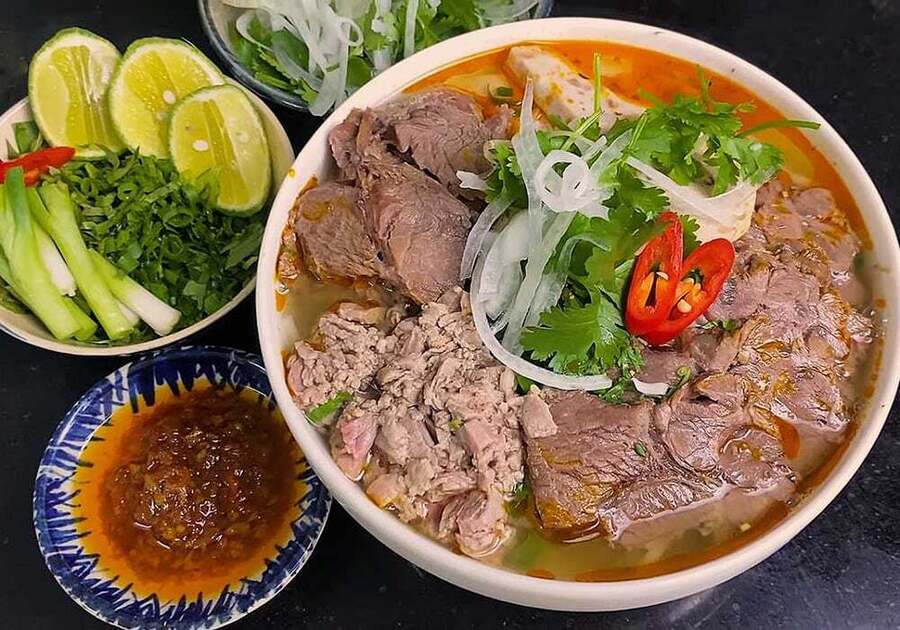 Bún bò Huế