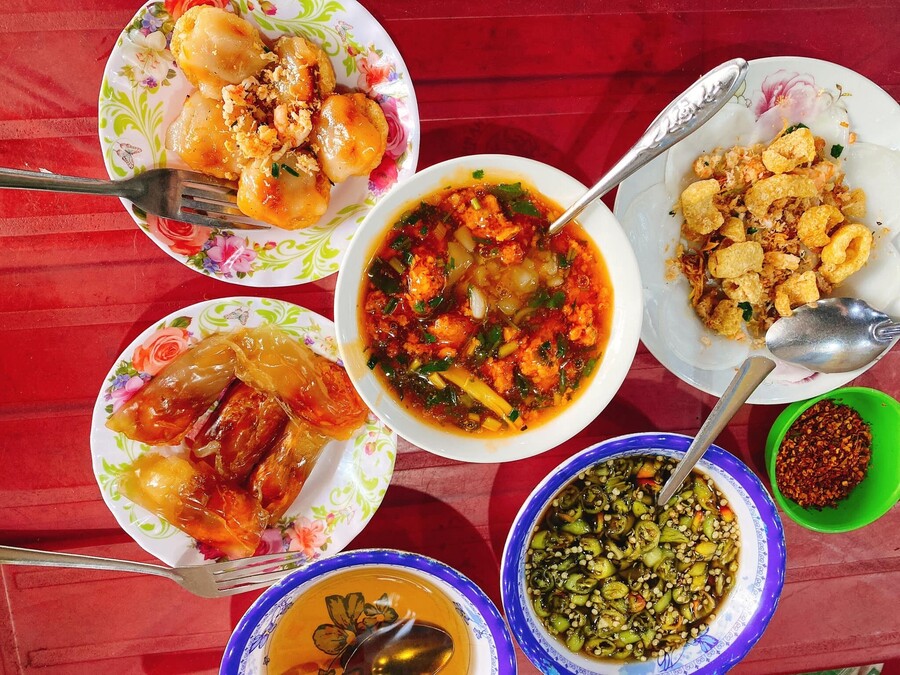 Bánh canh Nam Phổ - Đặc sản Huế ăn một lần nhớ mãi
