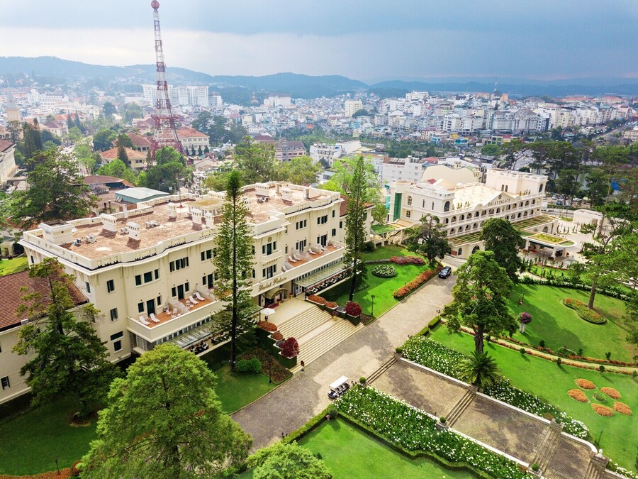 Khách sạn 5 sao Đà Lạt Sofitel Dalat Palace