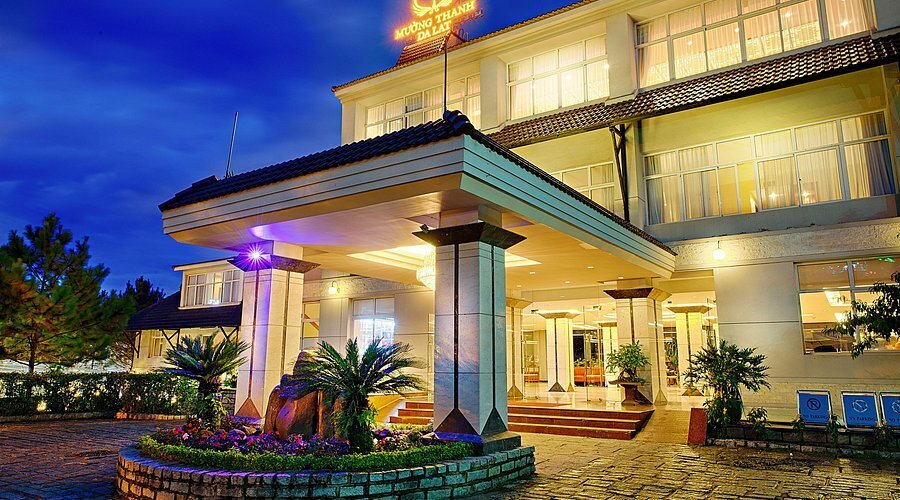 Khách sạn Mường Thanh Holiday