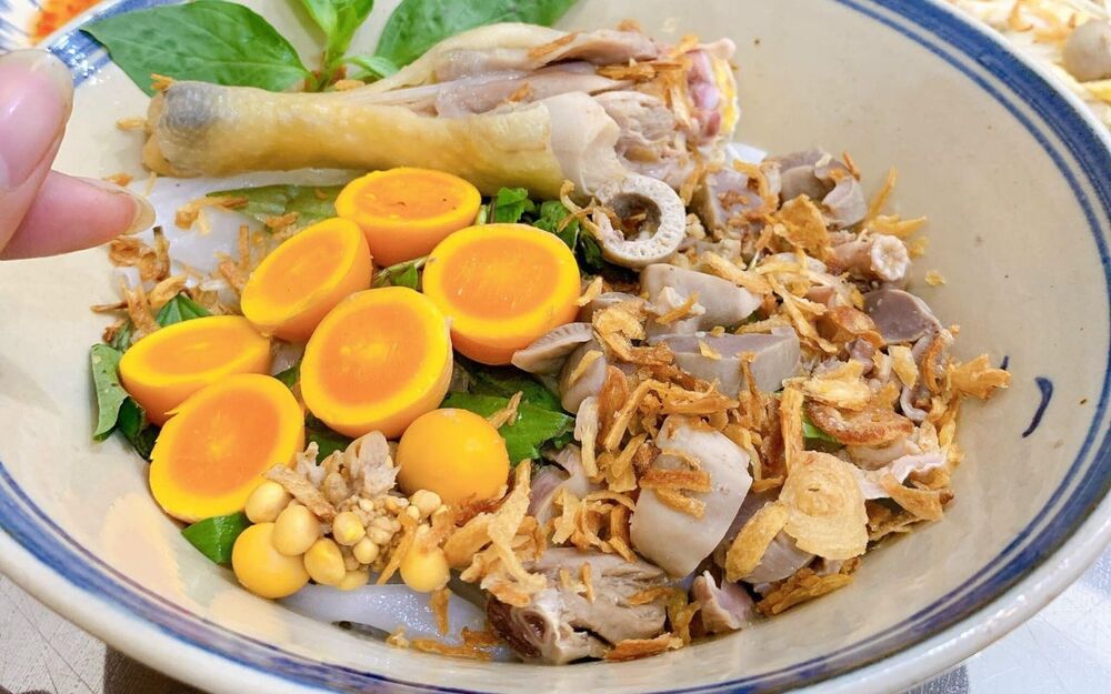 Bánh ướt lòng gà Đà lạt Thông Thiên Học