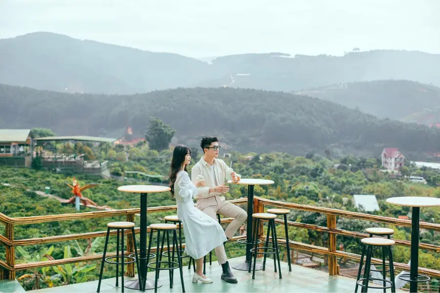 Địa điểm du lịch cùng hướng đi với Hồ Trên Mâ