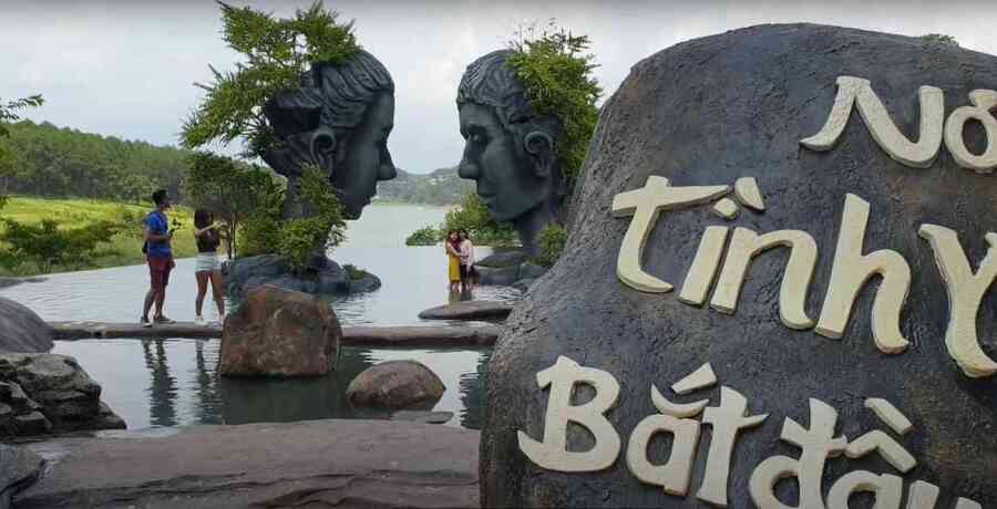 Hướng dẫn đường đến hồ Vô Cực ở Đà Lạt