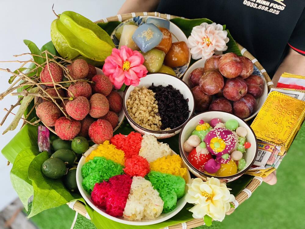 Xôi ngũ sắc - bánh sắn Mộc Châu