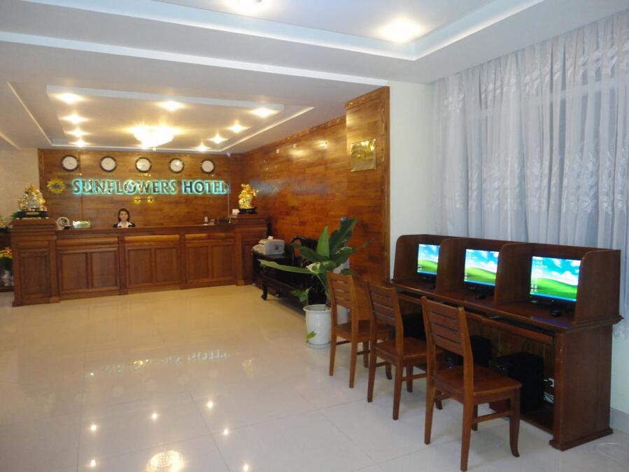 Khách sạn Sunflowers Quy Nhơn