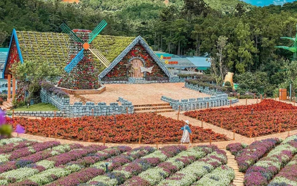 Hướng dẫn đường đi đến làng hoa Vạn Thành