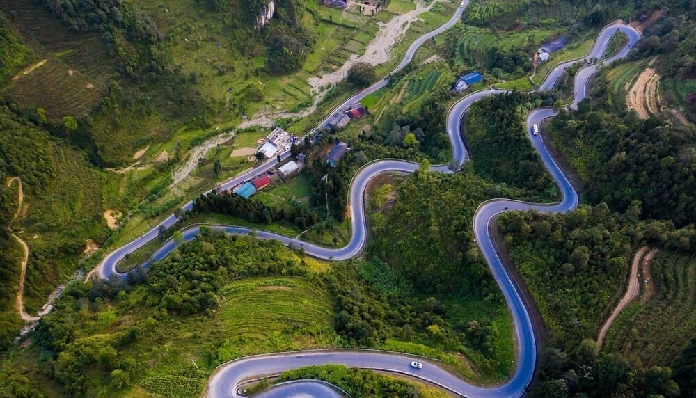 Kinh nghiệm phượt đèo Mã Pí Lèng Hà Giang 2025 chi tiết