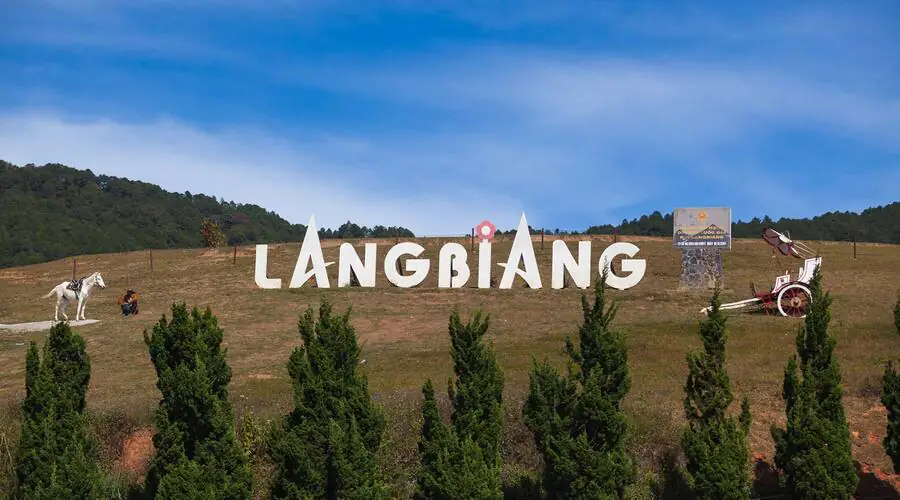 Hướng dẫn di chuyển đến núi Langbiang bằng xe máy