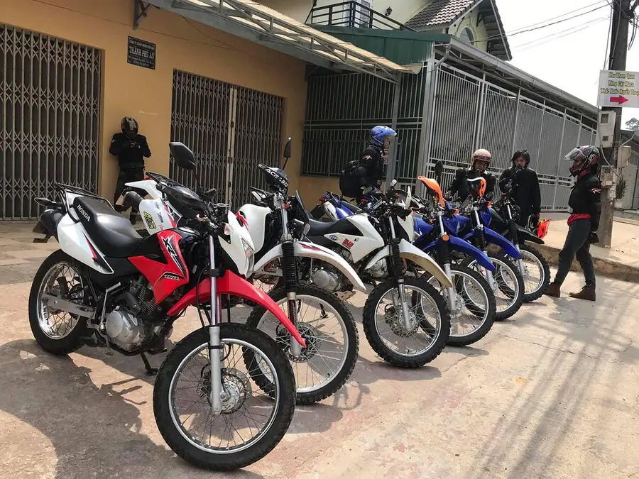 Thuê xe máy tại đại lý Như Hà