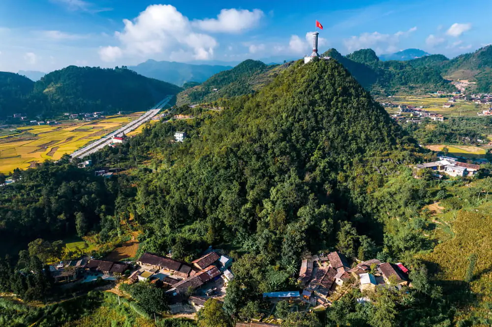 Kinh nghiệm di chuyển từ Hà Nội đến Lũng Cú
