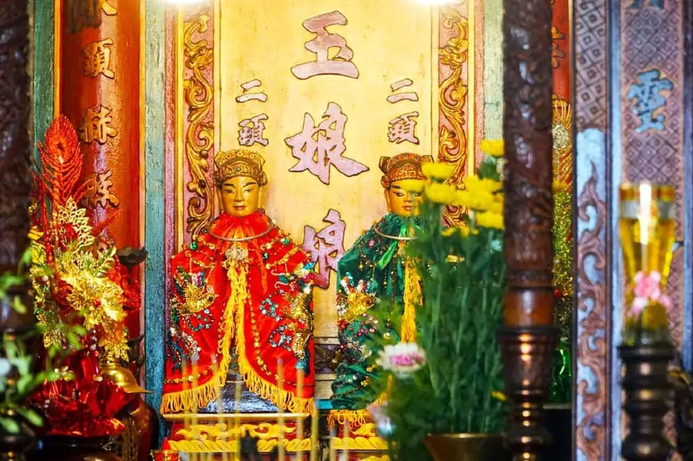 Dinh Cậu thờ Thần Nam Hải