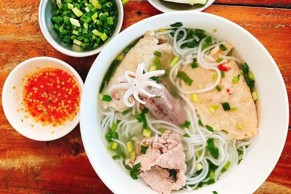Bún quậy